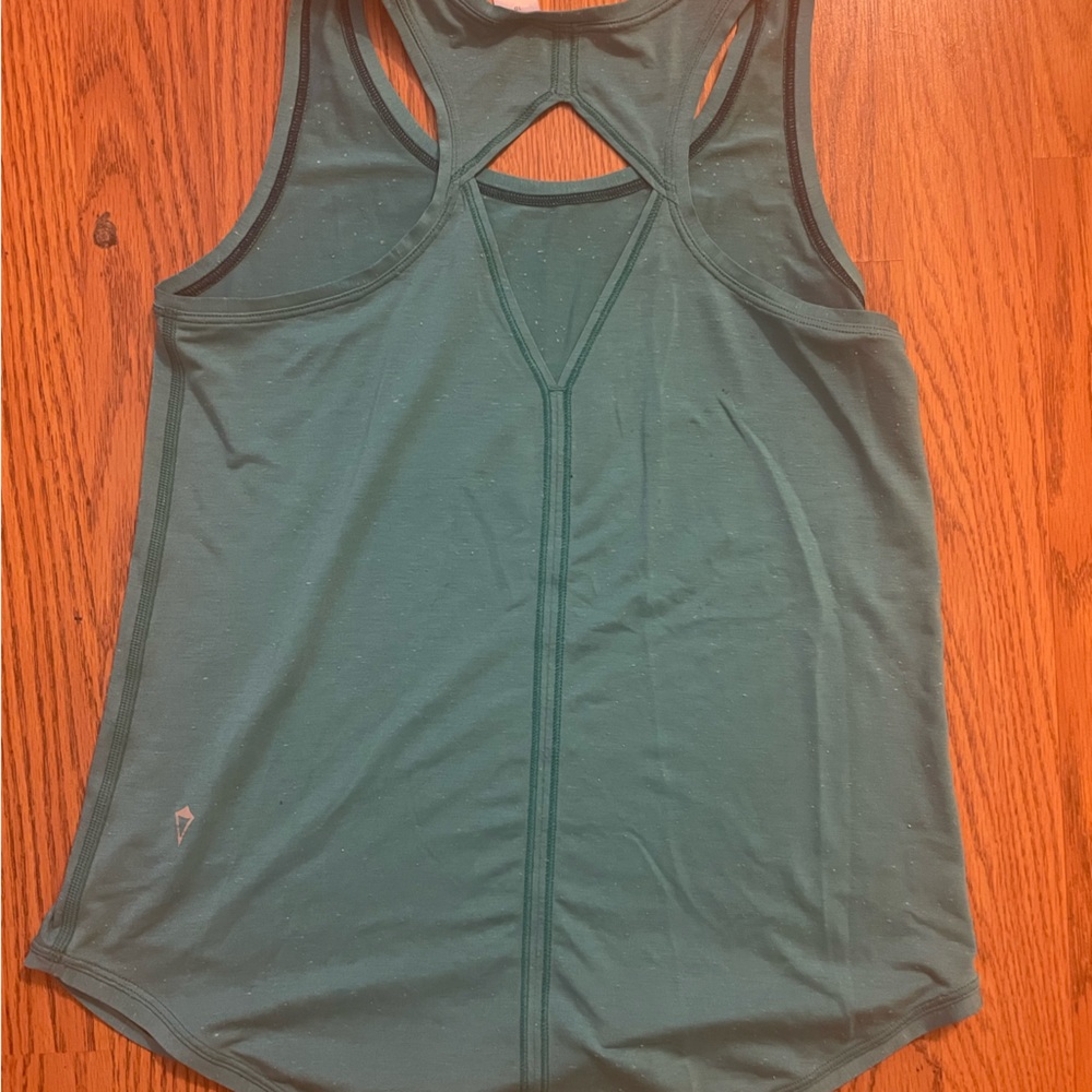 Blue ivivva workout top!